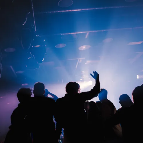 Afterski mørkt stemningsbilde