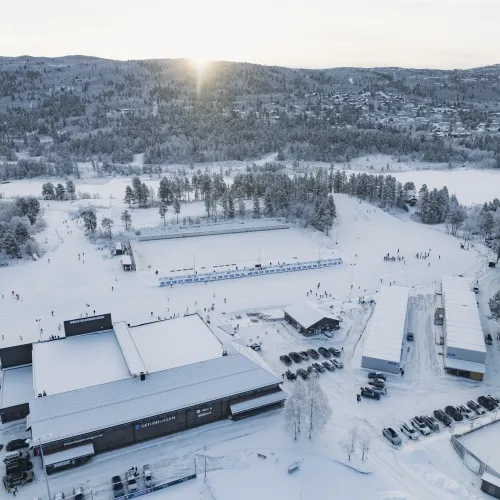 Drone oversiktsbilde på Geilo Stadion