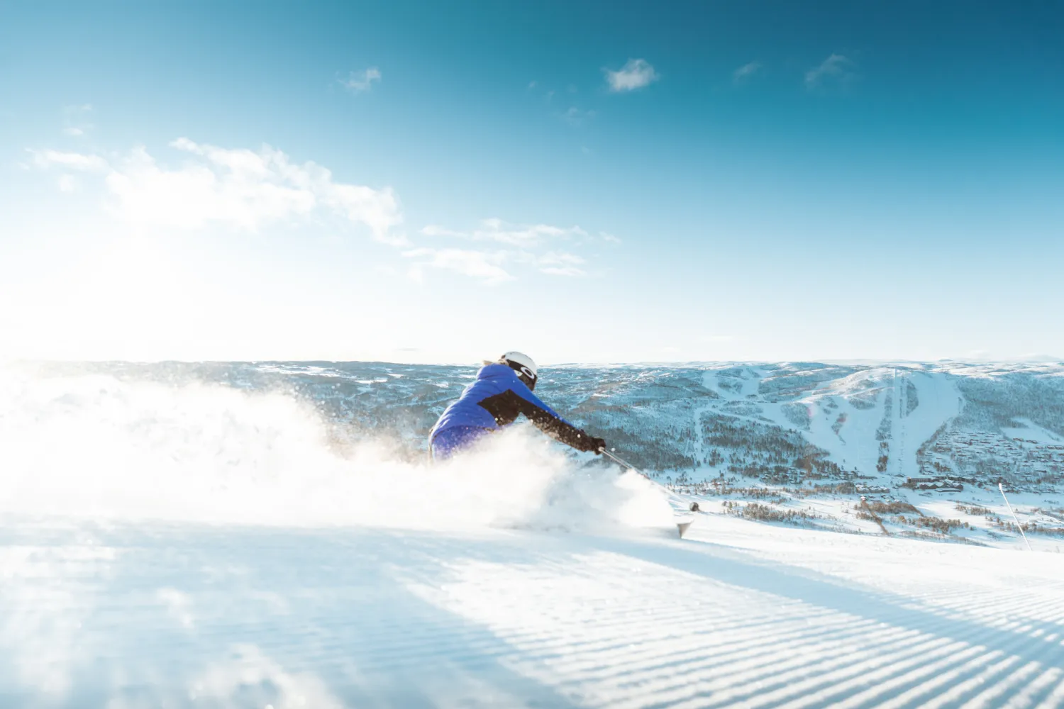 SkiGeilo carving bilde i sol