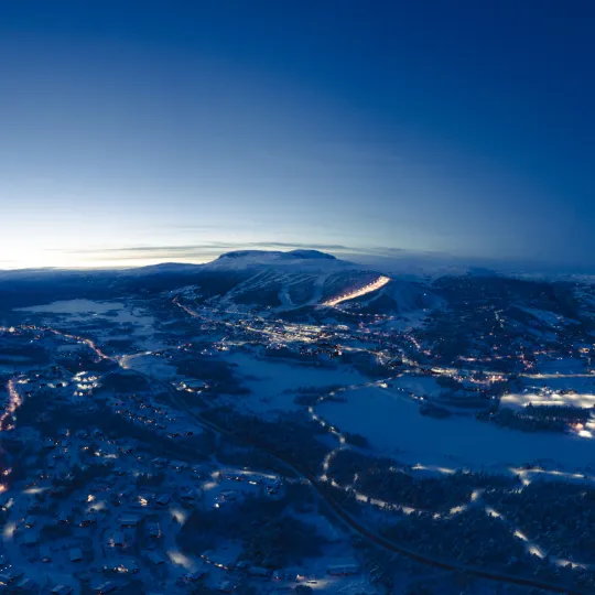 Blåtime over Geilo drone bilde