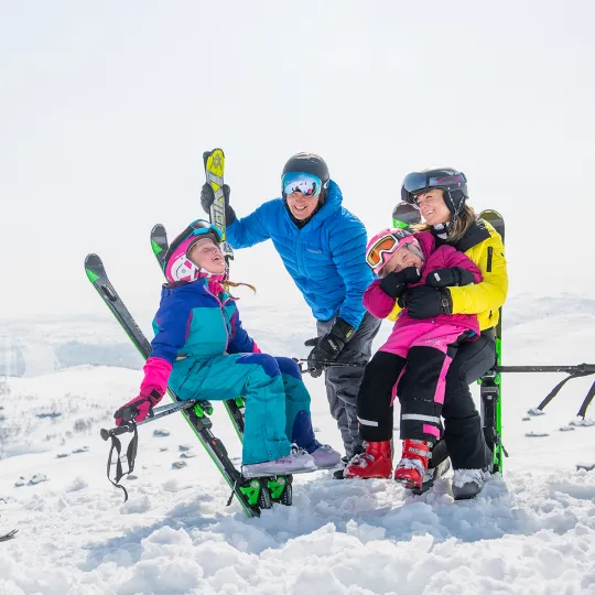 Family skiing