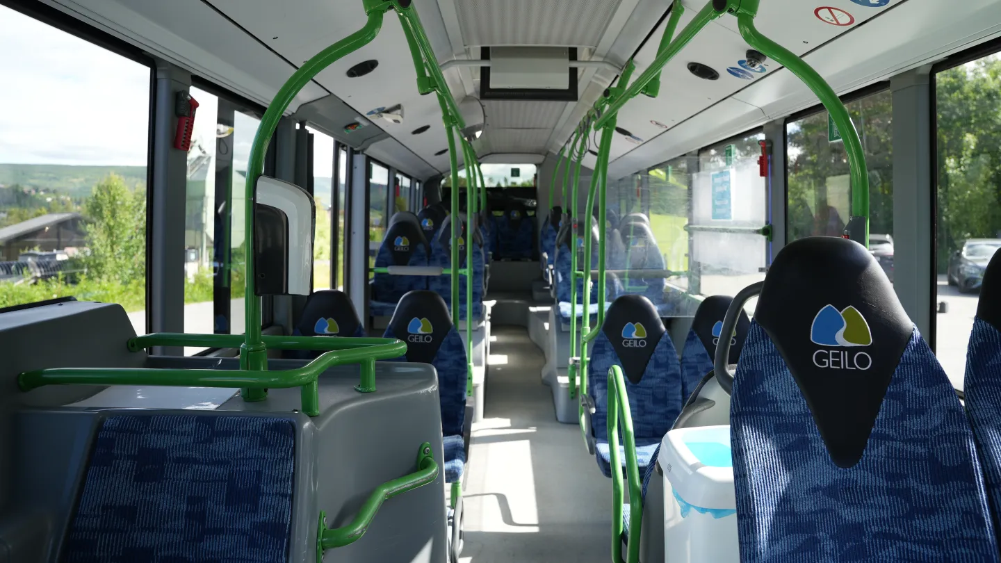 Nasjonalparkbussen innvending seter