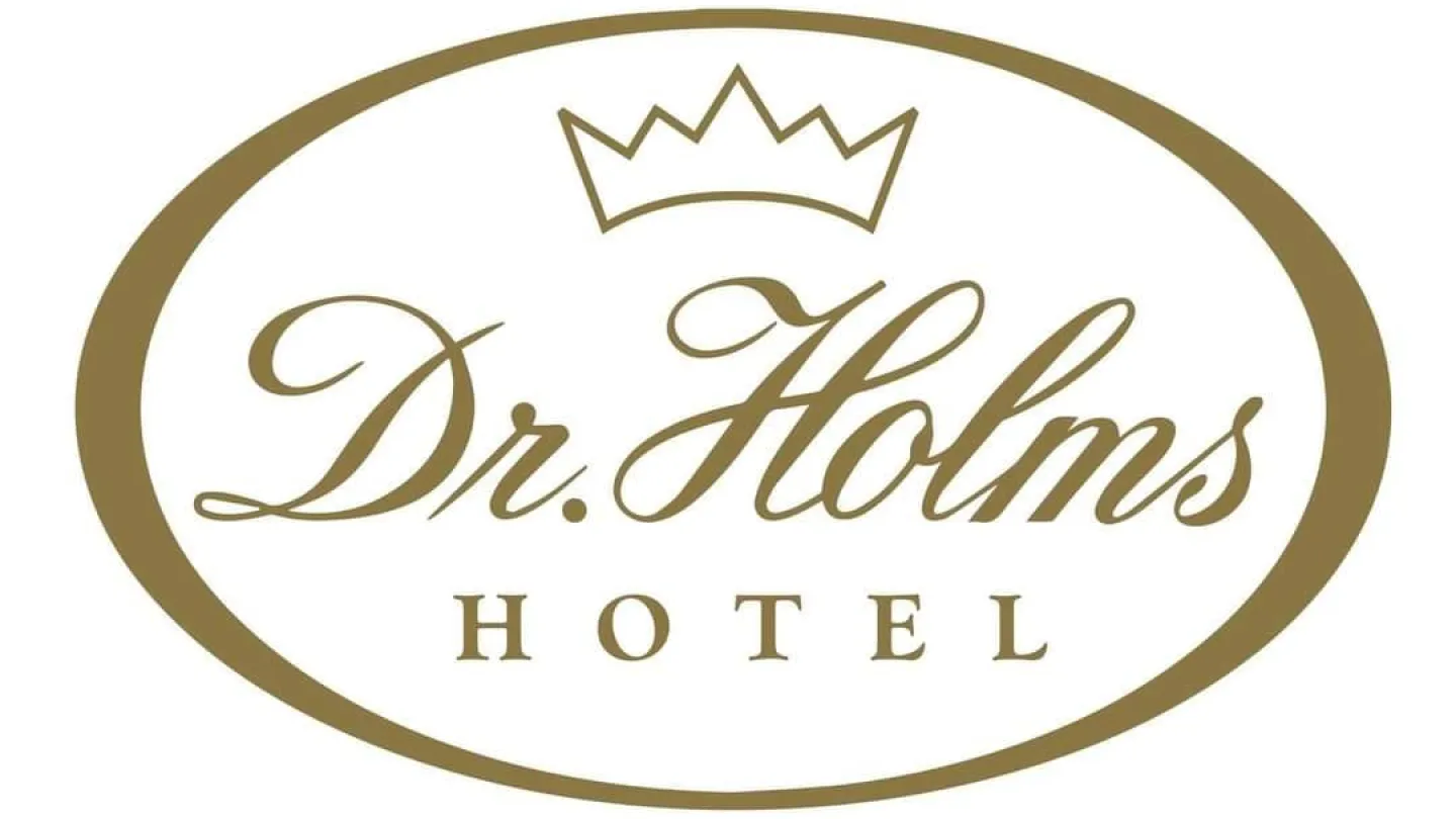 Dr Holms logo