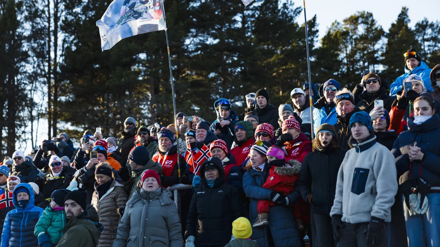 Sesongstart publikum på søndag