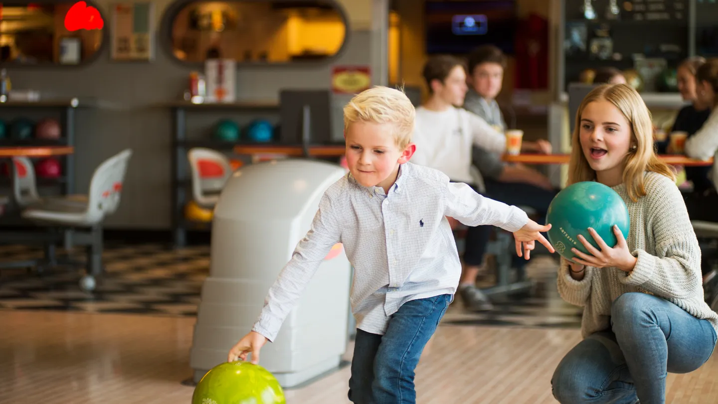 Bowling at Bowl and Dine